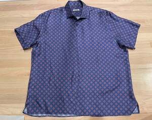 Roda Men's Blue Geometric Print Short Sleeve Button Down Shirt